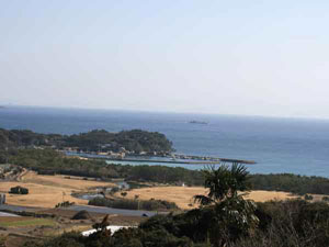 筒城浜 背後地